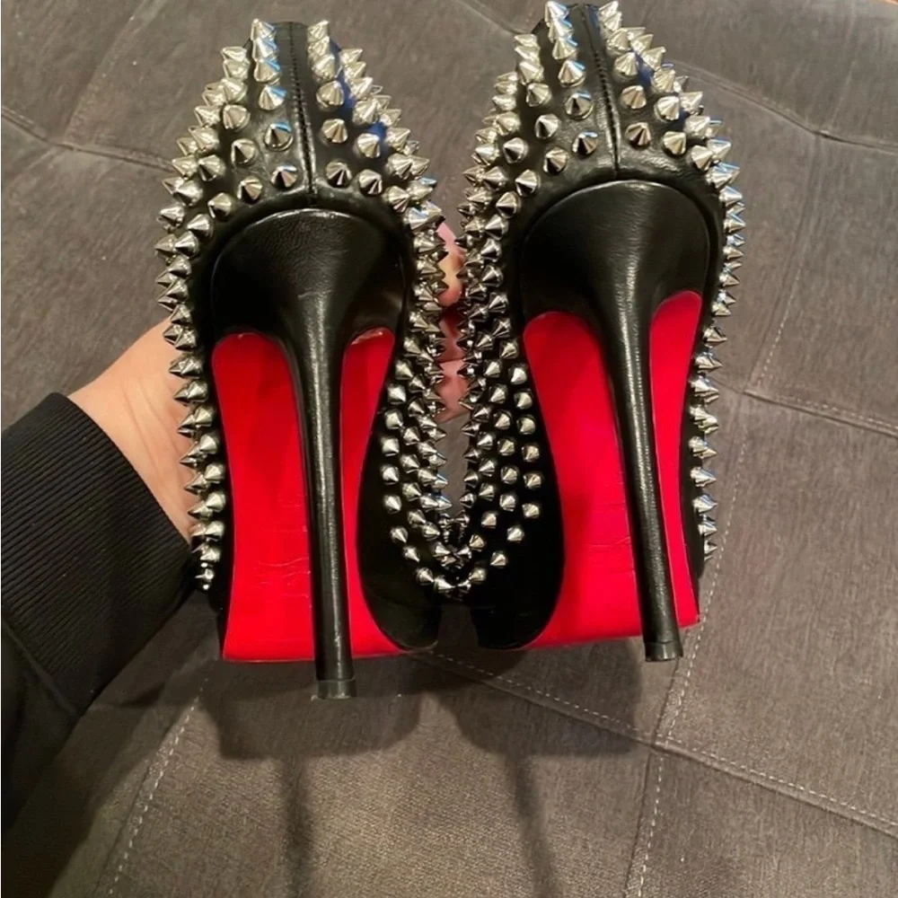 Christian Louboutin Pigalle Plato spiked heels - Picture 5 of 9